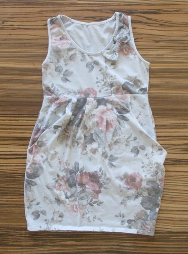 Damen mini sommerkleid - sommerkleid, blumen