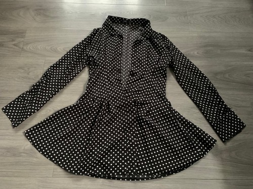 Federleichtes schwarzes mit