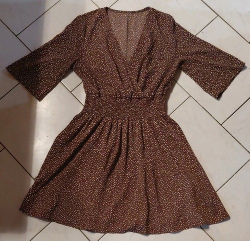 Braunes minikleid mit hellen - braunes,